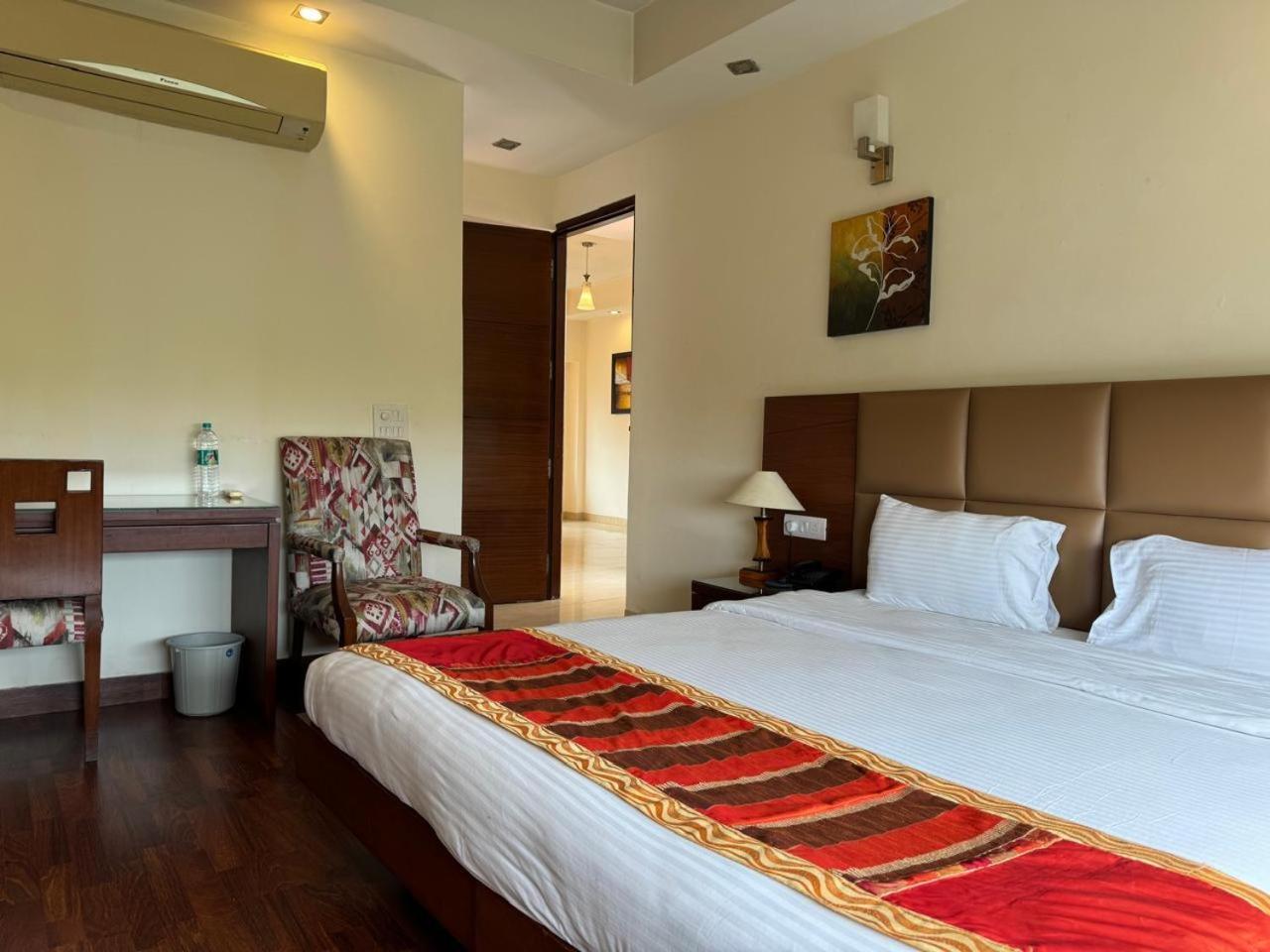 Ahuja Residency Noida Apartment Exterior photo