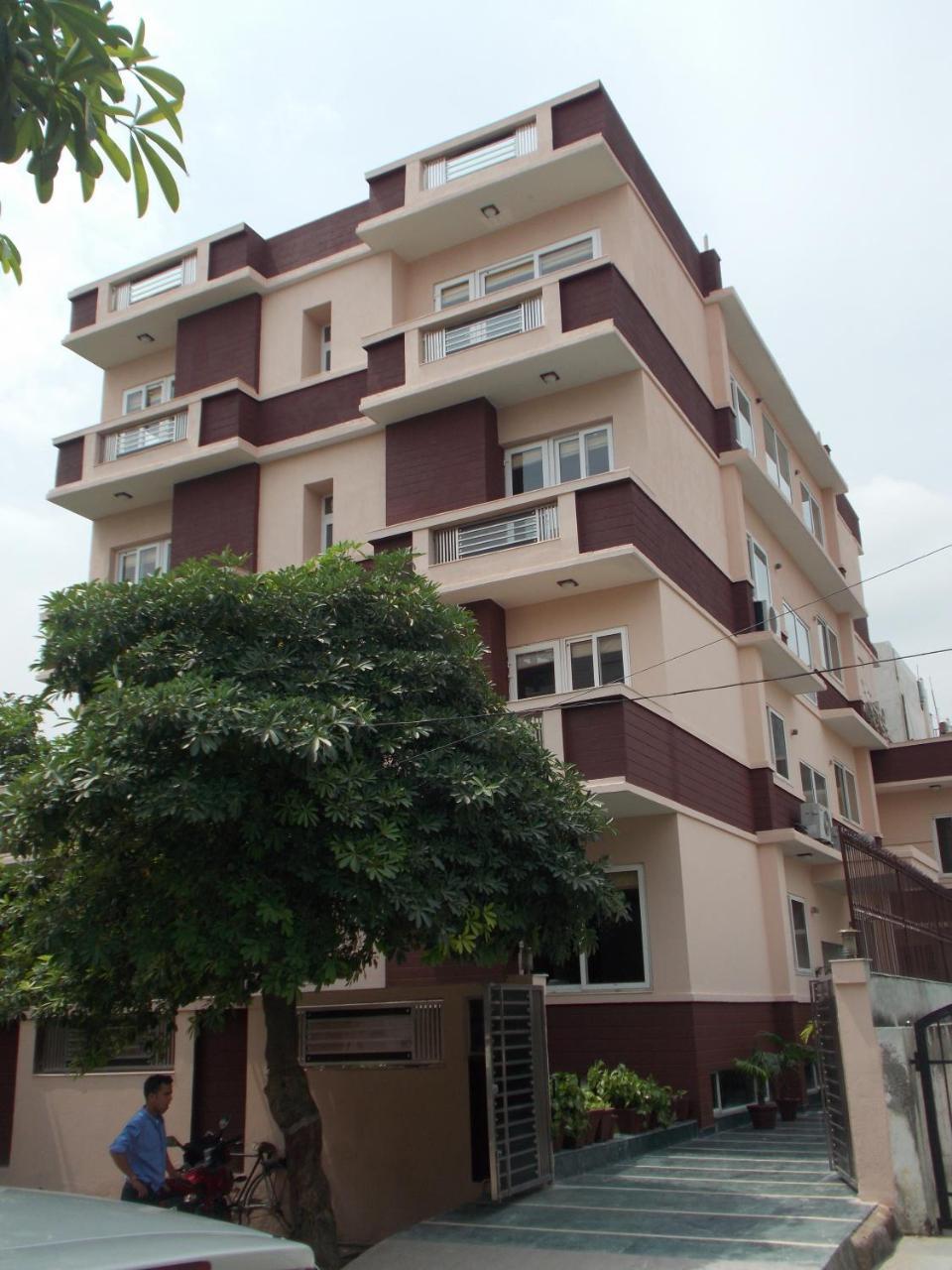 Ahuja Residency Noida Apartment Exterior photo